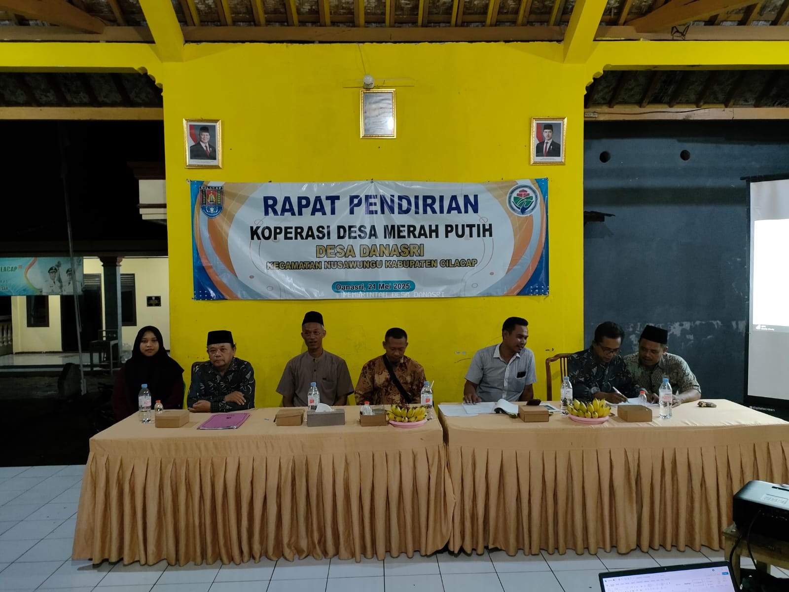 RAPAT PENDIRIAN KOPERASI DESA MERAH PUTIH